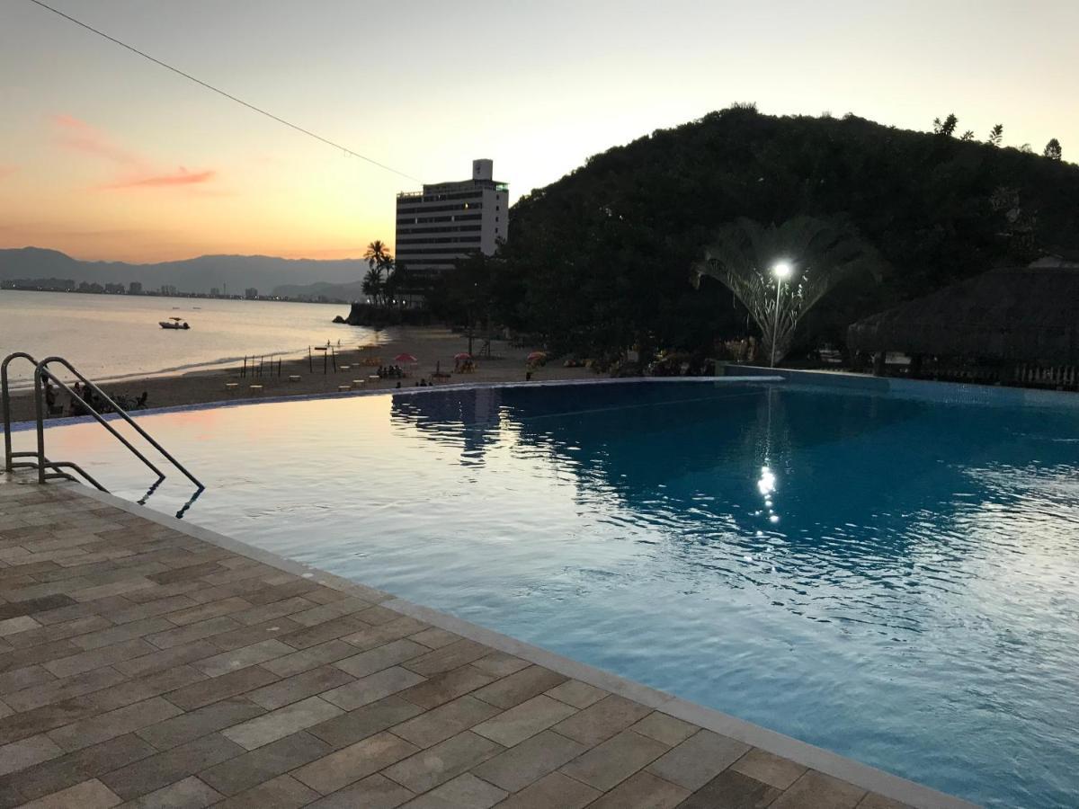 Apartamento Pe Na Areia Frente Para O Mar E Piscina Na Prainha Caraguatatuba Kültér fotó