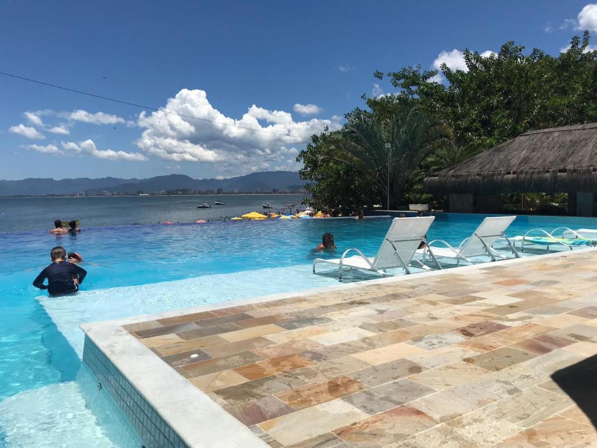 Apartamento Pe Na Areia Frente Para O Mar E Piscina Na Prainha Caraguatatuba Kültér fotó