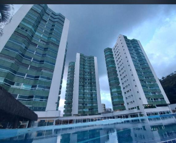 Apartamento Pe Na Areia Frente Para O Mar E Piscina Na Prainha Caraguatatuba Kültér fotó