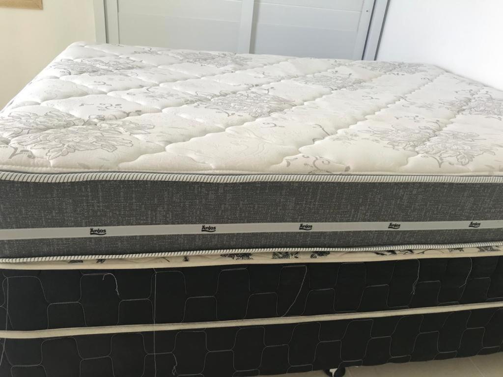 Apartamento Pe Na Areia Frente Para O Mar E Piscina Na Prainha Caraguatatuba Kültér fotó